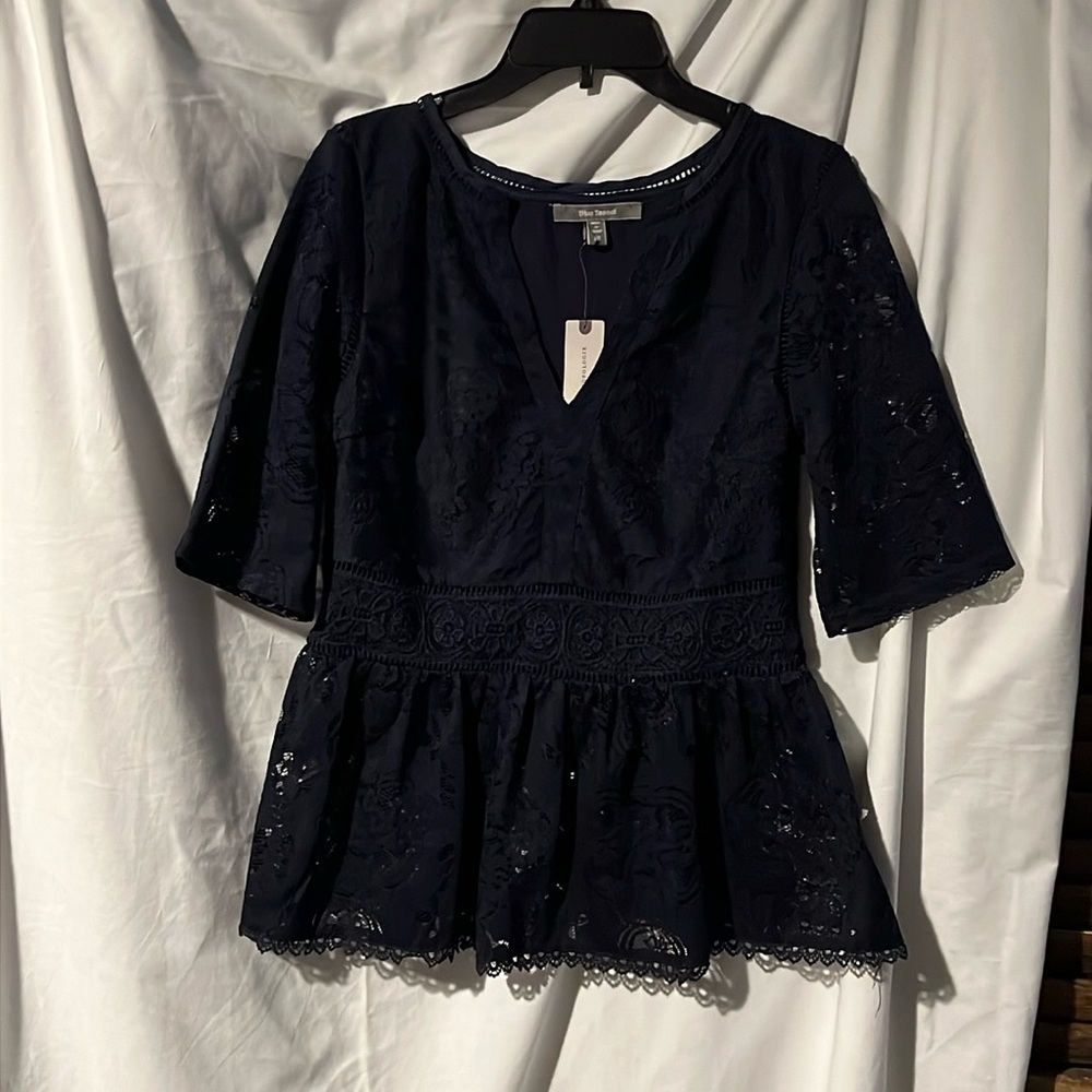 Blue Tassel by Anthropologie size XS new with tags beautiful navy blue blouse